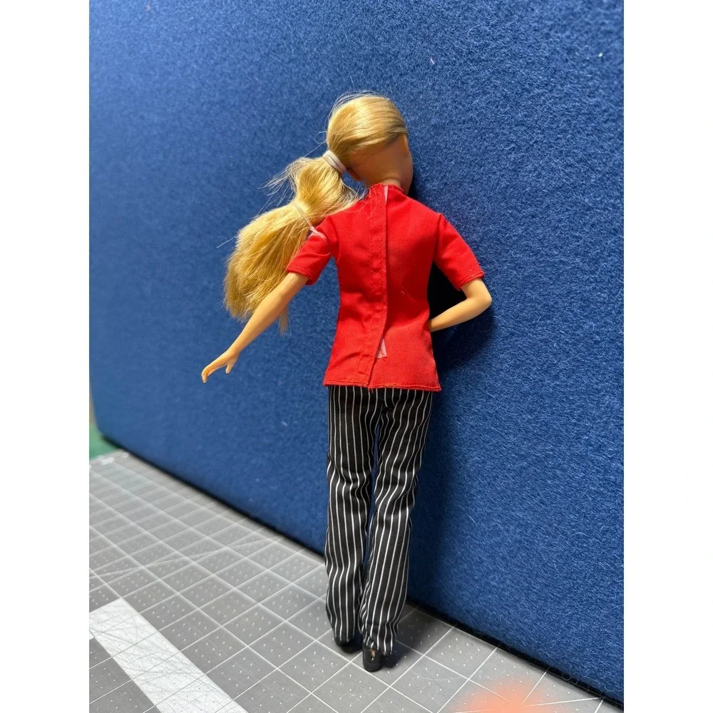 Mattel DHB22 Barbie Careers‎ Chef Doll Missing Hat